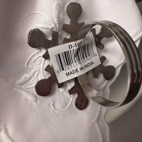 Snowflake Napkin Rings - Picture 4 of 4